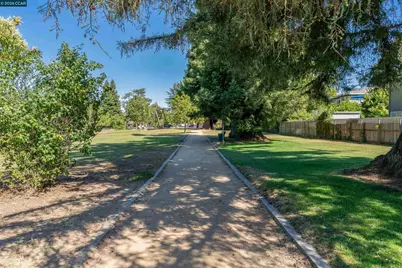 4175 Coulombe Dr, Palo Alto, CA 94306 - Photo 50