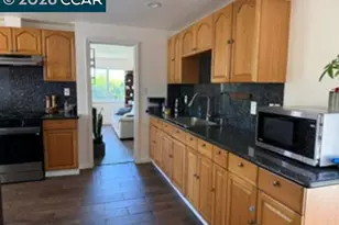 1811 Espanola Dr, San Pablo, CA 94806 - Photo 12