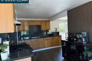 1811 Espanola Dr, San Pablo, CA 94806 - Photo 4