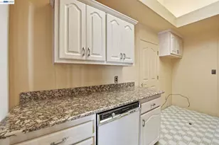 349 Lemarc St, Fremont, CA 94539 - Photo 10