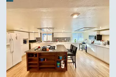 1824 Sycamore Drive, Isleton, CA 95641 - Photo 16