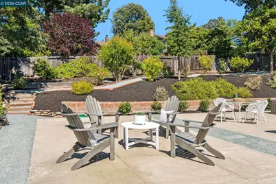 414 Castello Rd, Lafayette, CA 94549 - Photo 46