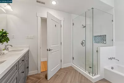 414 Castello Rd, Lafayette, CA 94549 - Photo 36