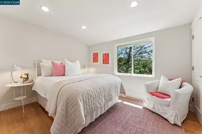 414 Castello Rd, Lafayette, CA 94549 - Photo 32