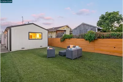 1058 71st Ave, Oakland, CA 94621 - Photo 16
