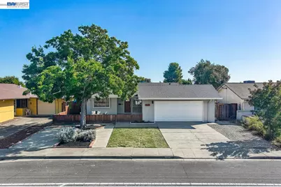 1418 Bluebell Dr, Livermore, CA 94551 - Photo 2