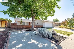 1418 Bluebell Dr, Livermore, CA 94551 - Photo 4