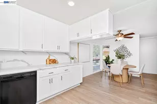 1418 Bluebell Dr, Livermore, CA 94551 - Photo 20