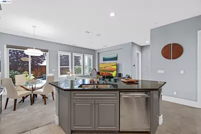 1810 Moscato Pl, Brentwood, CA 94513 - Photo 14