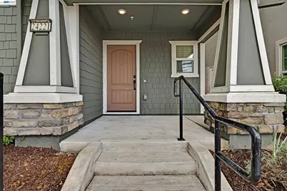24221 2nd St, Hayward, CA 94541 - Photo 2