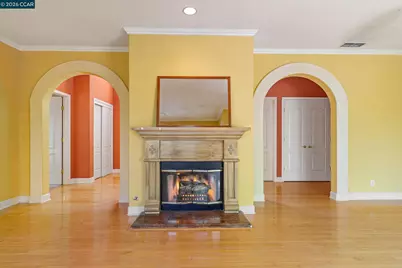 376 Sterling Way, San Rafael, CA 94903 - Photo 8