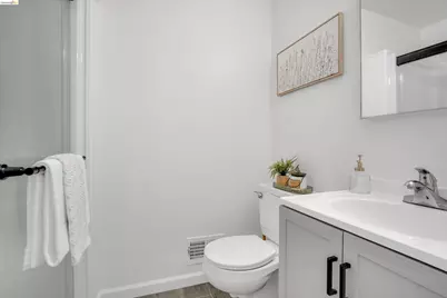 2625 Alhambra Way, Pinole, CA 94564 - Photo 12