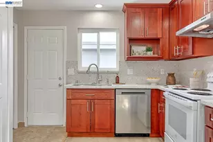 4556 Reyes Dr, Union City, CA 94587 - Photo 12