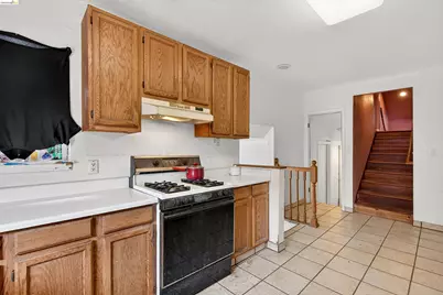 1814 105th Ave, Oakland, CA 94603 - Photo 14