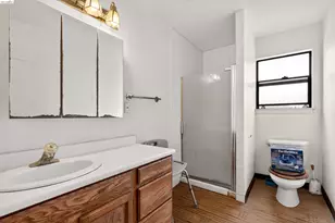 1814 105th Ave, Oakland, CA 94603 - Photo 24