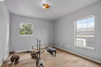 1814 105th Ave, Oakland, CA 94603 - Photo 20
