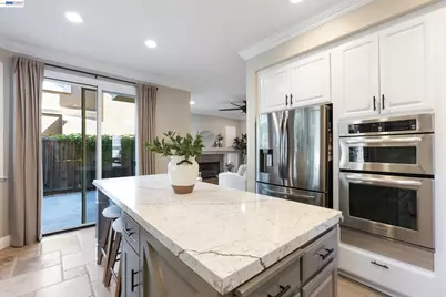 377 Squirrel Ridge Way, Danville, CA 94506 - Photo 18