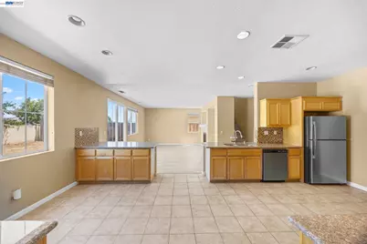 4528 Wagon Trail Way, Antioch, CA 94531 - Photo 10