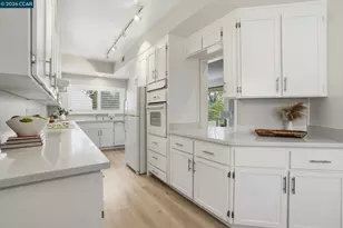 1221 Avenida Sevilla, Walnut Creek, CA 94595 - Photo 10