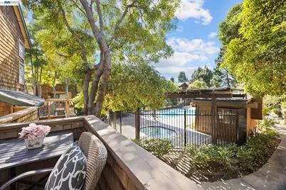 43081 Mayfair Park Ter, Fremont, CA 94538 - Photo 32