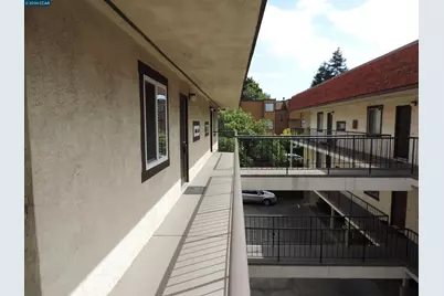 1725 Liberty # 10, El Cerrito, CA 94530 - Photo 20