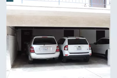 1725 Liberty # 10, El Cerrito, CA 94530 - Photo 8