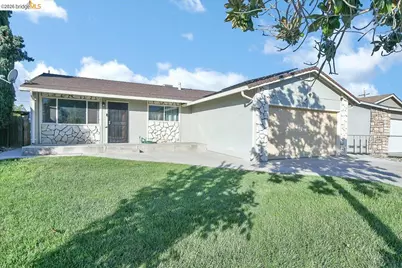 3349 Zamora Way, Stockton, CA 95206 - Photo 4