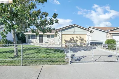 3349 Zamora Way, Stockton, CA 95206 - Photo 2