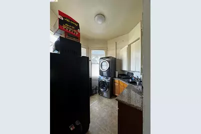 1746 10th Ave, Oakland, CA 94606 - Photo 6