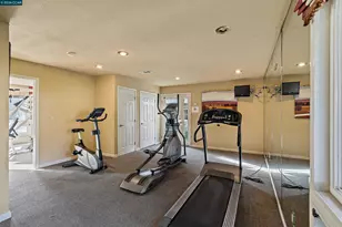 1505 Kirker Pass Rd, Concord, CA 94521 - Photo 34