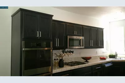 104 Johnson Ln, Martinez, CA 94553 - Photo 6