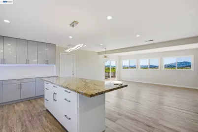 893 Bel Marin Keys Blvd, Novato, CA 94949 - Photo 6