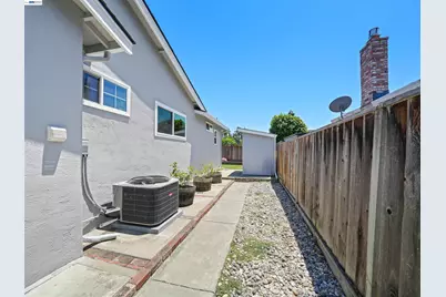 4815 Windermere Dr, Newark, CA 94560 - Photo 40