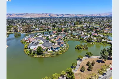4815 Windermere Dr, Newark, CA 94560 - Photo 46