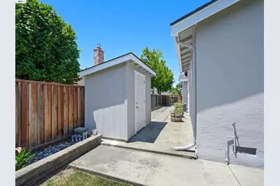 4815 Windermere Dr, Newark, CA 94560 - Photo 38