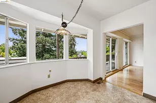 1120 Warfield Ave, Piedmont, CA 94610 - Photo 6