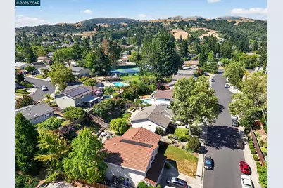 2639 Celaya Cir, San Ramon, CA 94583 - Photo 38