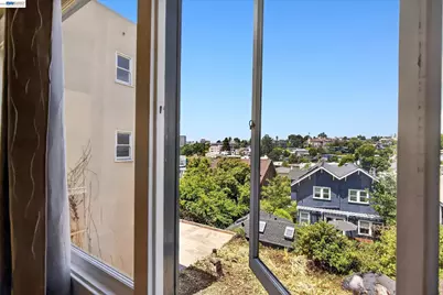 753 Warfield Ave, Oakland, CA 94610 - Photo 18