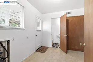 3836-3838 Dubac Way, Sacramento, CA 95864 - Photo 8