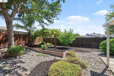 1503 Bluebell Ct, Livermore, CA 94551 - Photo 18