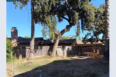 2404-2406 Counts Ct, Modesto, CA 95355 - Photo 34