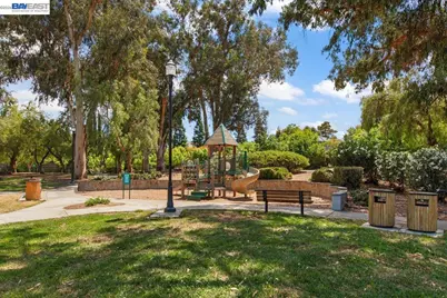 290 Snider Ct, Livermore, CA 94550 - Photo 30