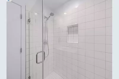 2309 Myrtle St, Oakland, CA 94607 - Photo 12
