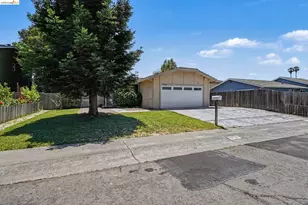 1303 Crane Dr, Suisun City, CA 94585 - Photo 32