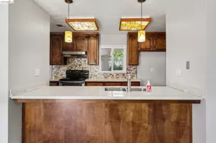 1303 Crane Dr, Suisun City, CA 94585 - Photo 14
