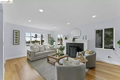 6032 Mauritania Ave, Oakland, CA 94605 - Photo 6