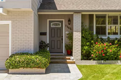 7365 Tulipwood Circle, Pleasanton, CA 94588 - Photo 4