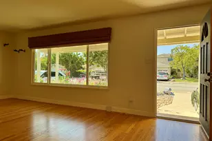 312 Walker Dr, Mountain View, CA 94043 - Photo 4