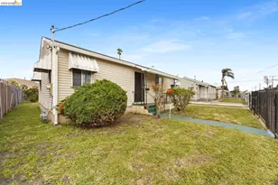 9527 Coral Rd, Oakland, CA 94603 - Photo 2