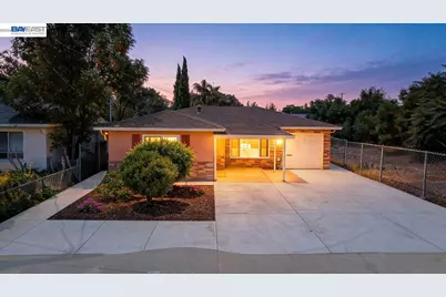 33327 2nd St, Union City, CA 94587 - Photo 2